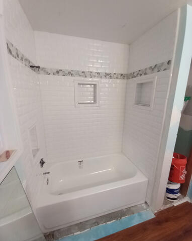 New Tub and Tile